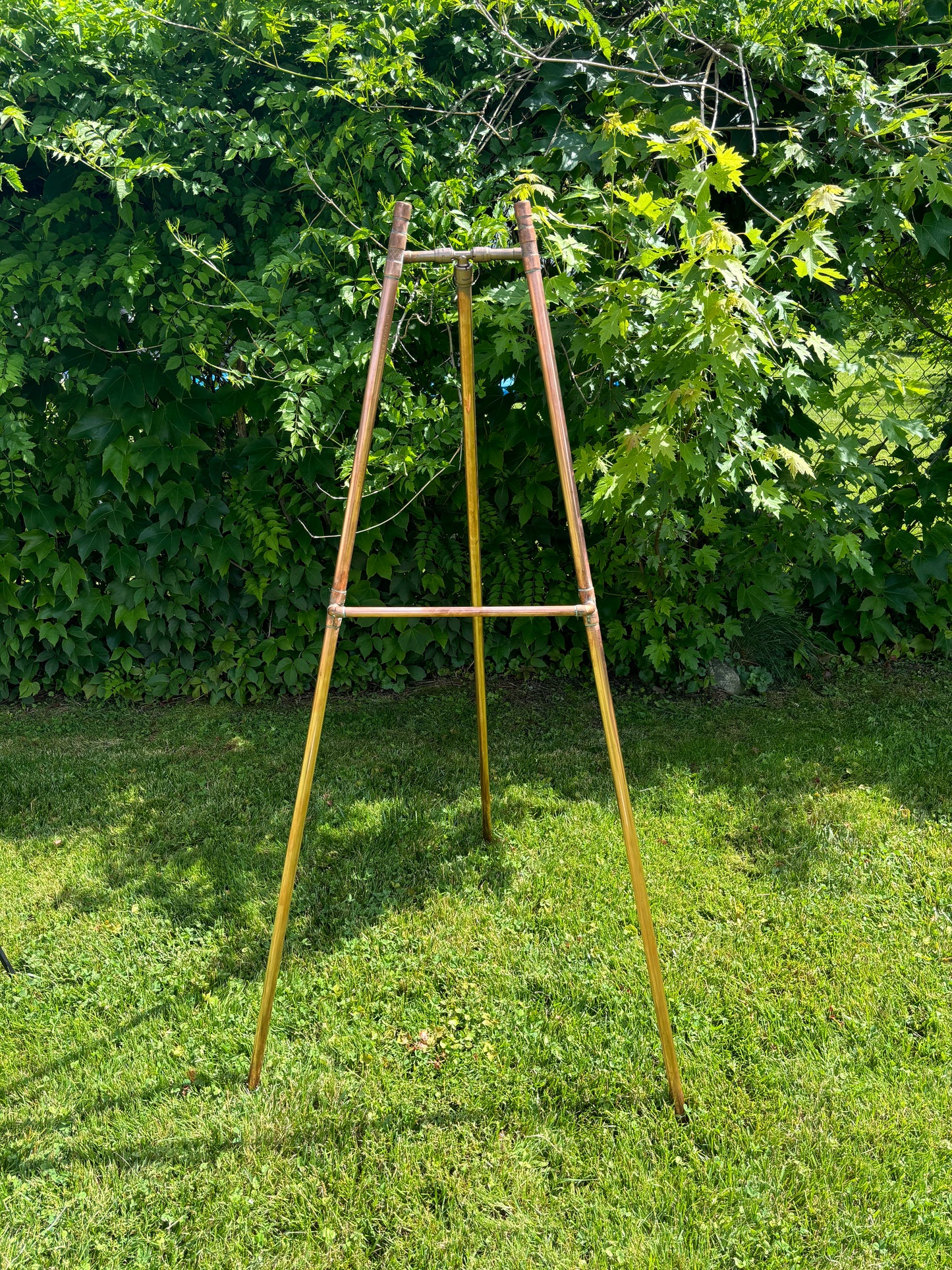 Copper Easel - Rental